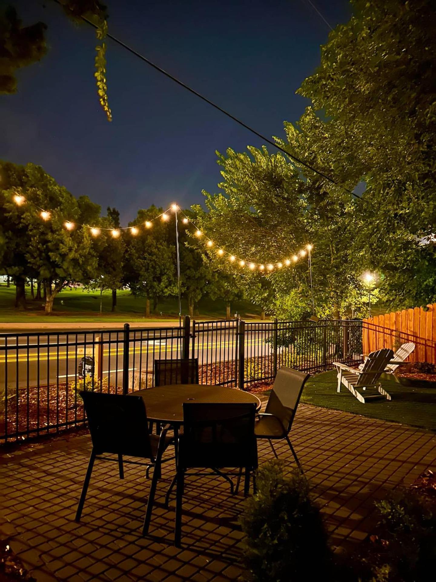 Campus Cottage Kng Bed! Walk To Uco And Downtown Edmond Extérieur photo